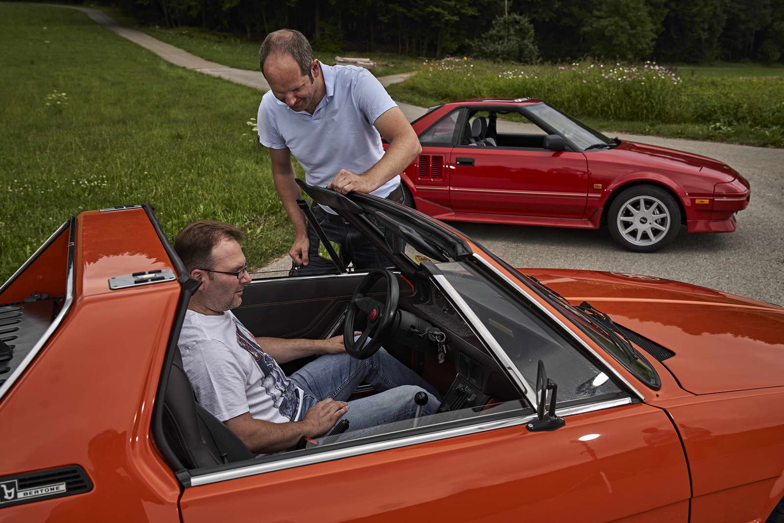 Toyota MR2 vs Fiat X 15